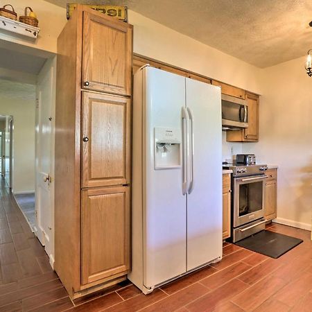 Charming East Bernstadt Retreat Less Than 6 Acre Farm! 외부 사진